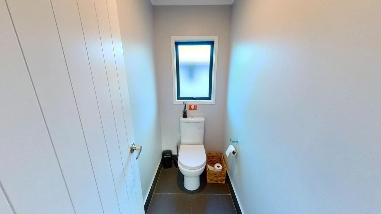 Full Holiday Home To Yourself, Up To 21 Guests Atiamuri Exteriör bild