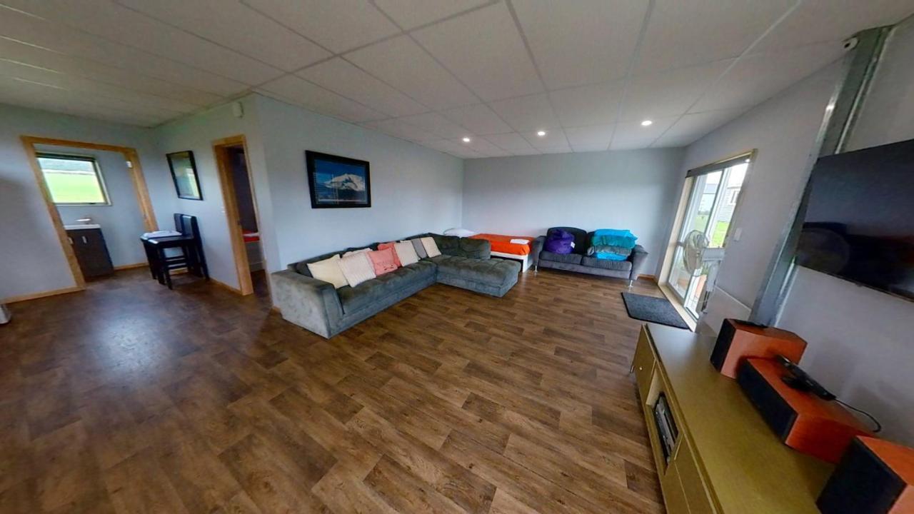 Full Holiday Home To Yourself, Up To 21 Guests Atiamuri Exteriör bild